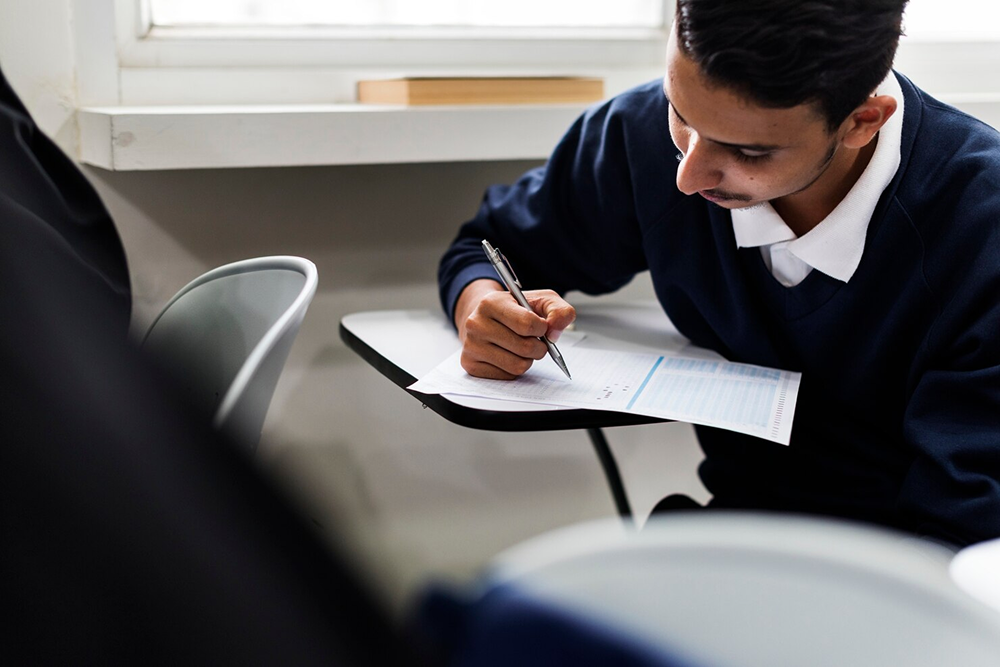 Canada work permit and visa requirements for foreign nationals seeking legal employment in Canada